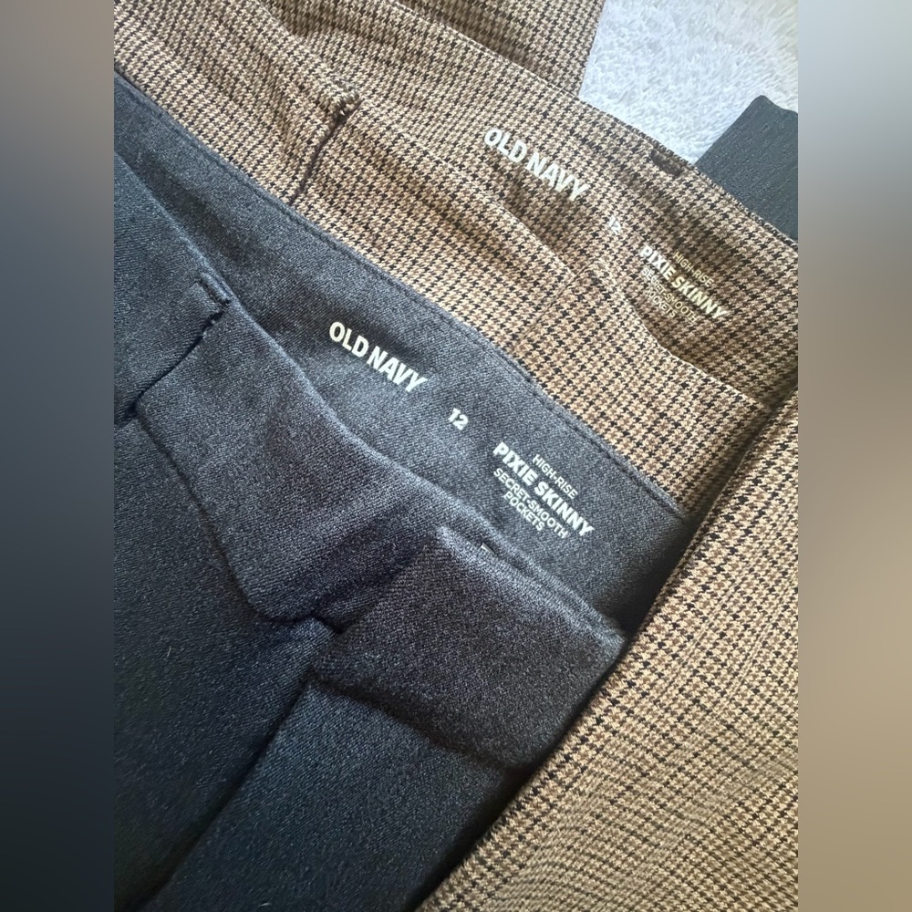 TWO pairs of Old Navy Pixie Skinny Pants in Black and Brown Houndstooth